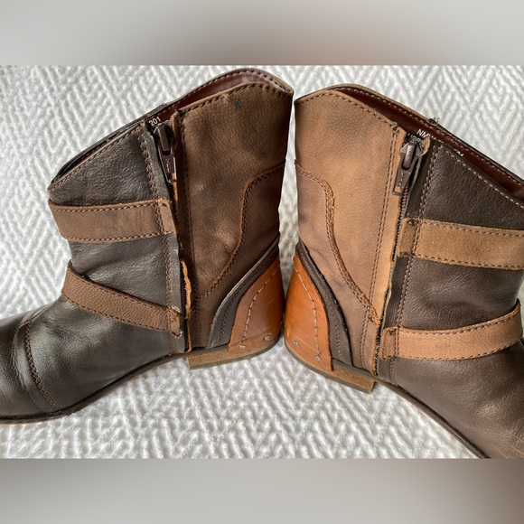 Naughty Monkey Women’s Leather Boots 9 - Picture 6 of 11